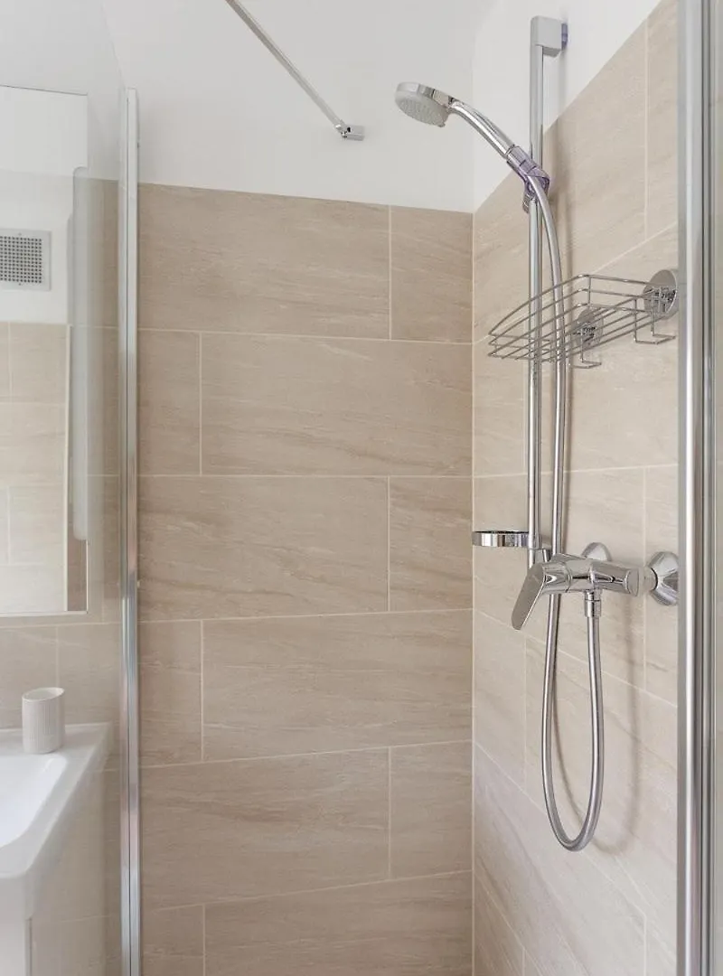 #Livelikealocal Nestroyplatz Apartment Near Center Vienna